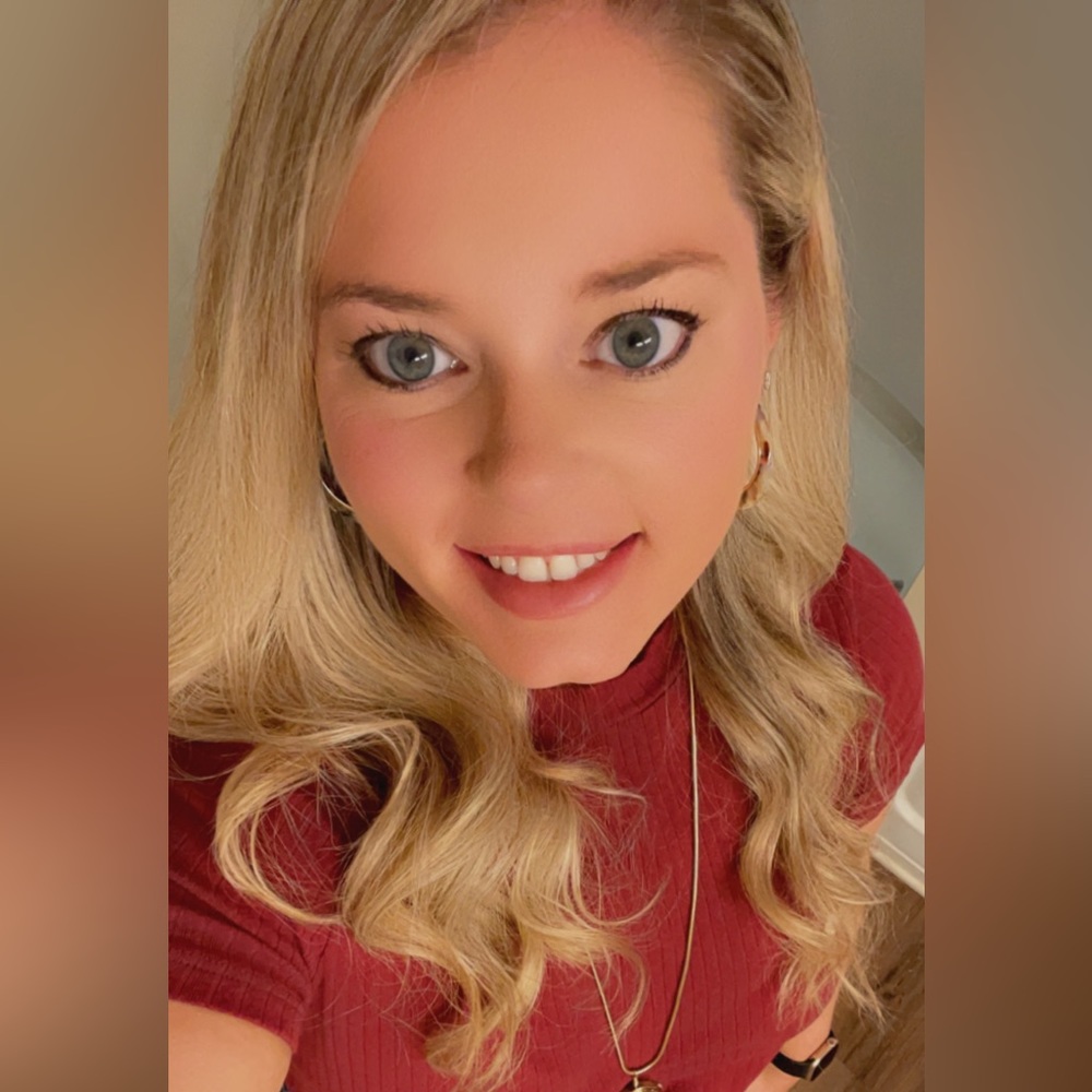 Meet your Posher, Ashley